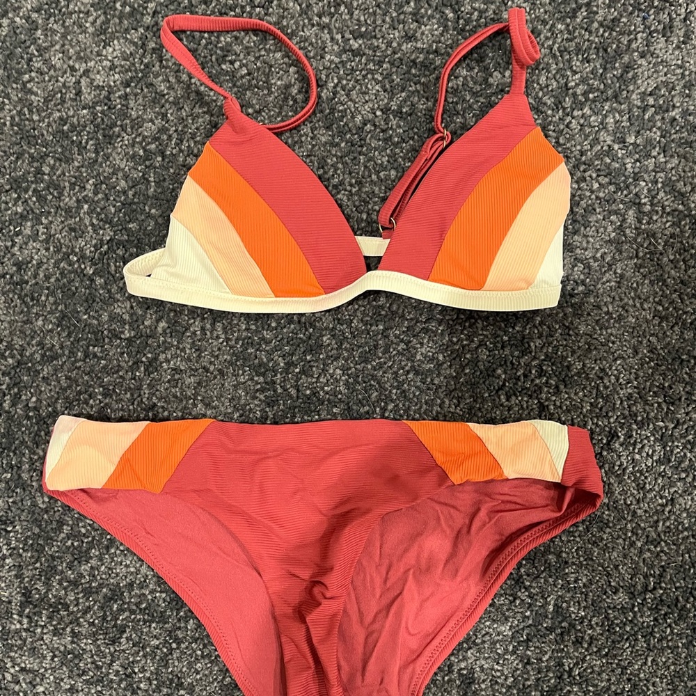 Rip curl bathing suit set